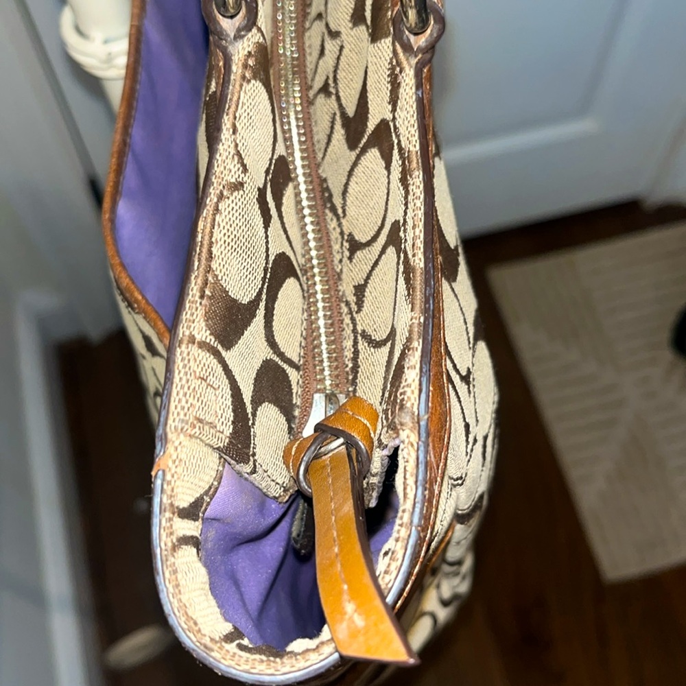 large brown monogram COACH tote, gently used very good condition - Picture 5 of 17